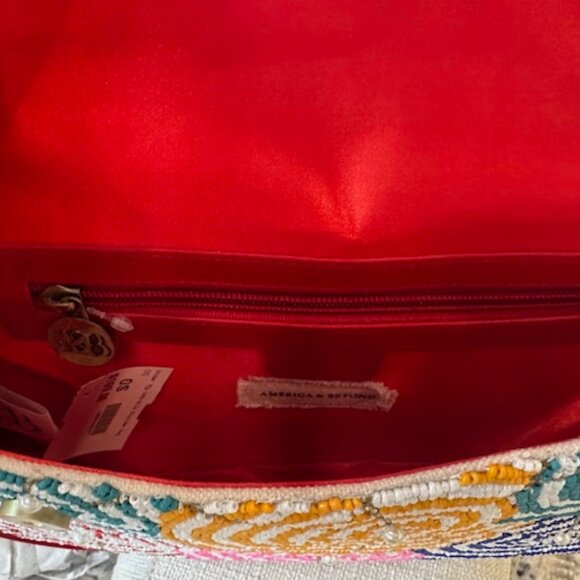 NWT America and Beyond Under My Umbrella Shoulder Bag - Picture 9 of 12